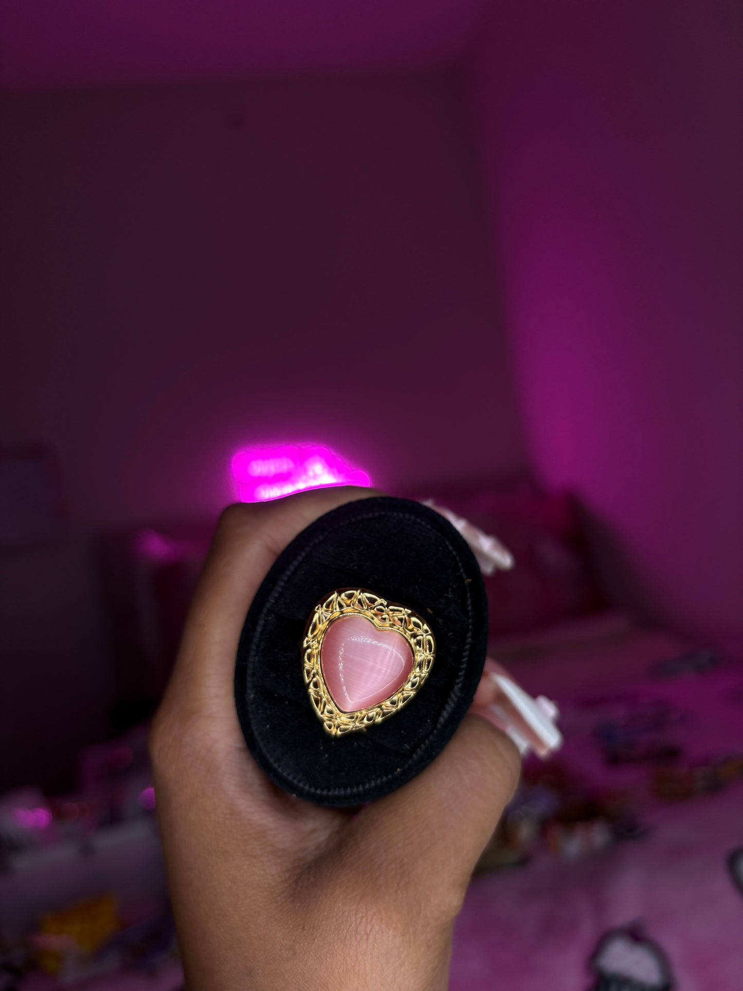 Jumbo pink heart ring