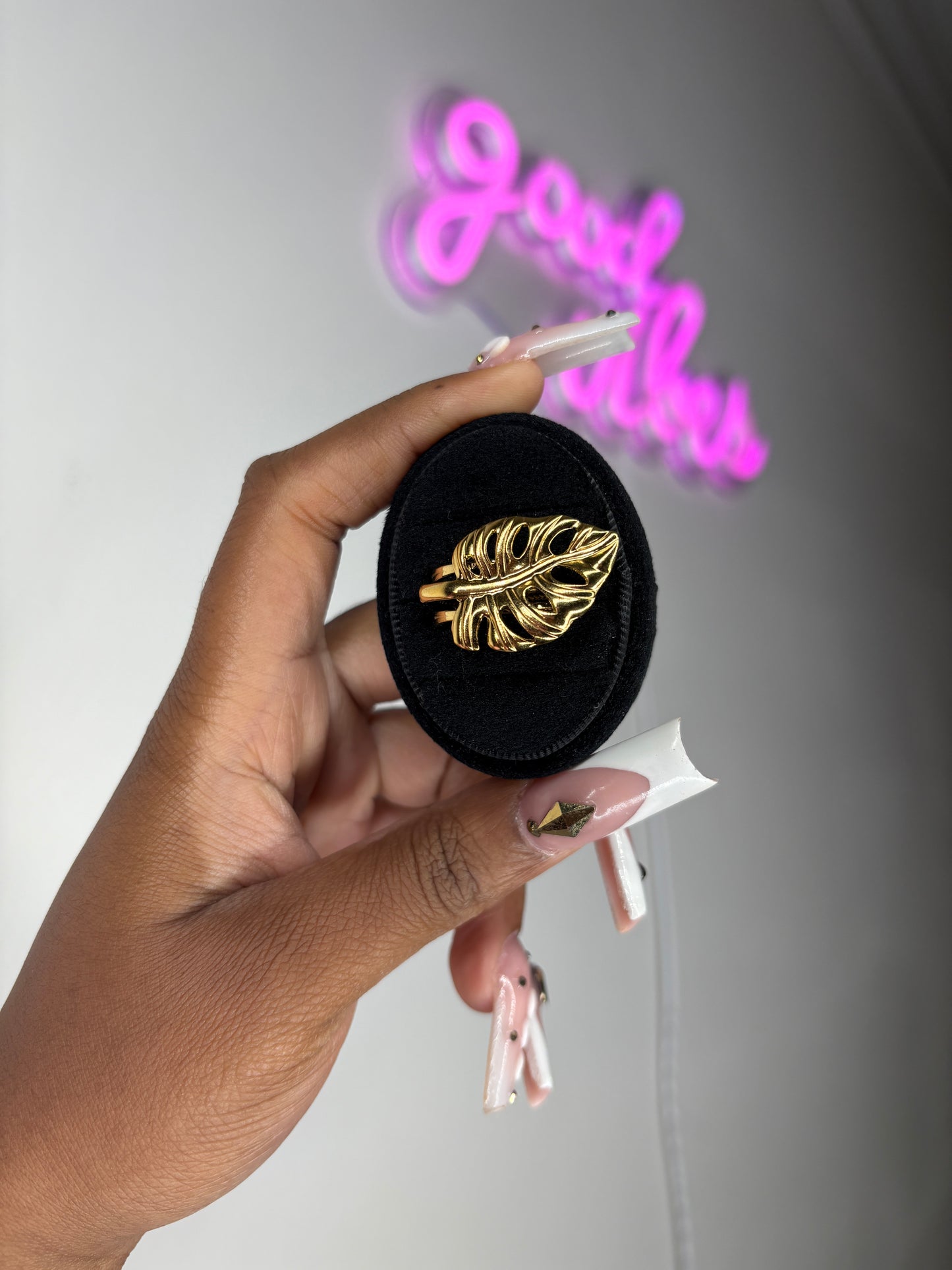 natures fav ring