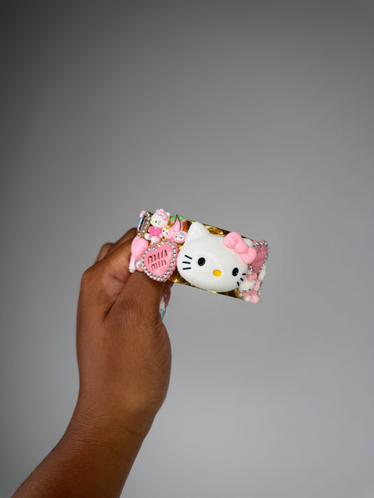 Kitty bangle